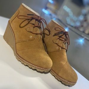 TOMS Melrose Wedge Bootie